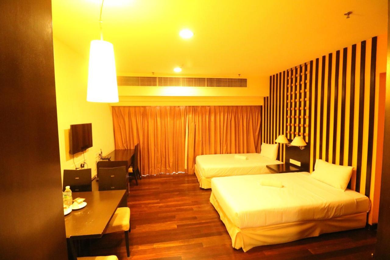 Raintree Resort Suites Petaling Jaya Extérieur photo