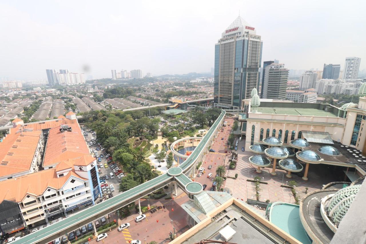 Raintree Resort Suites Petaling Jaya Extérieur photo